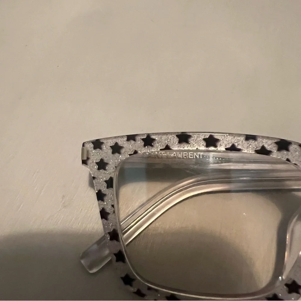 Saint Laurent Star-Patterned Sunglasses - Picture 3 of 4